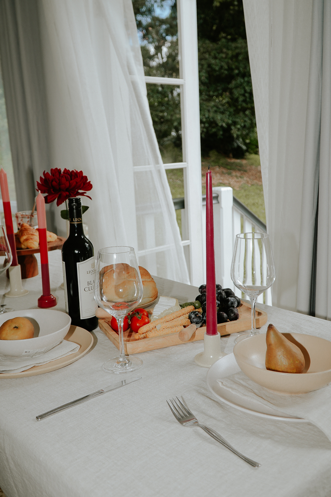 6 reasons why decorative candle holders are a MUST for your next event