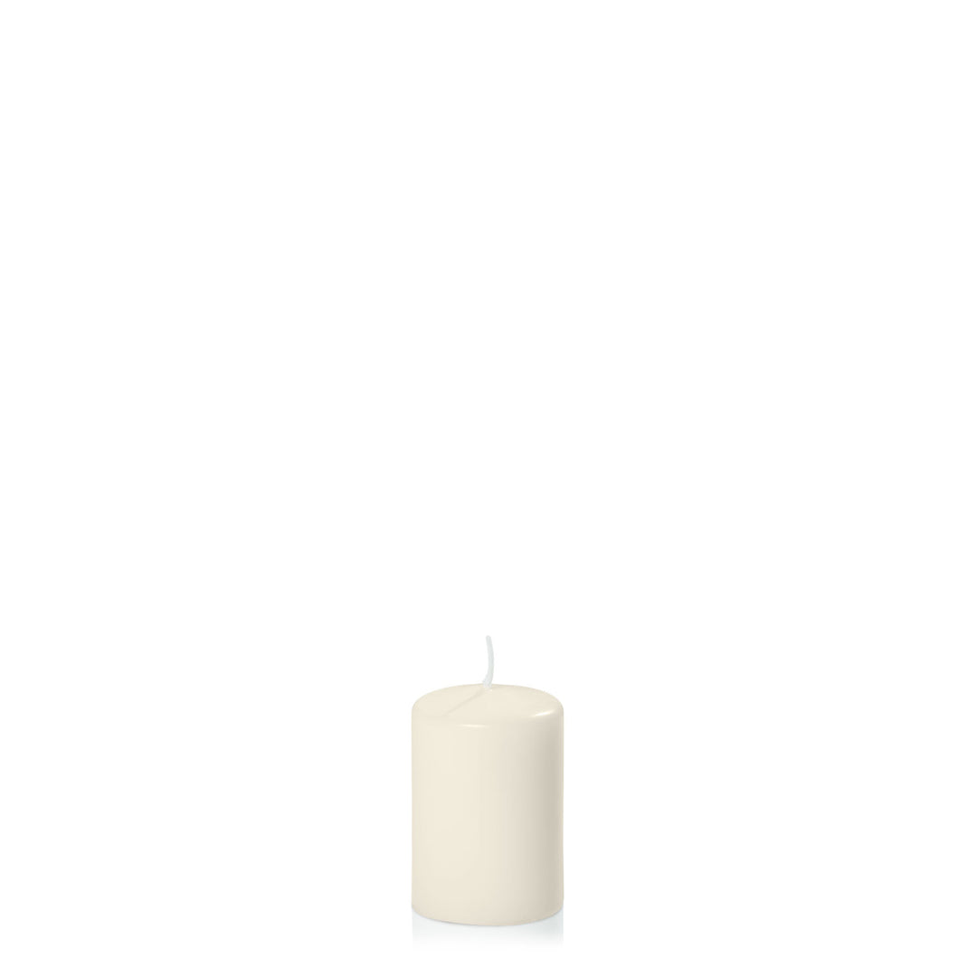 Ivory 5cm x 7.5cm Slim Event Pillar Pack of 1