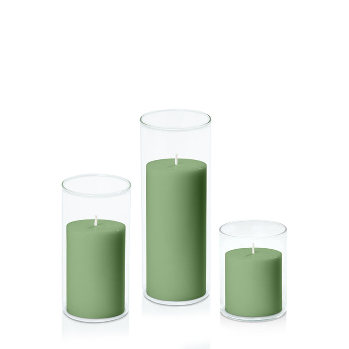 Green 7cm Pillar in 8cm Glass Set - Sm Pack of 1