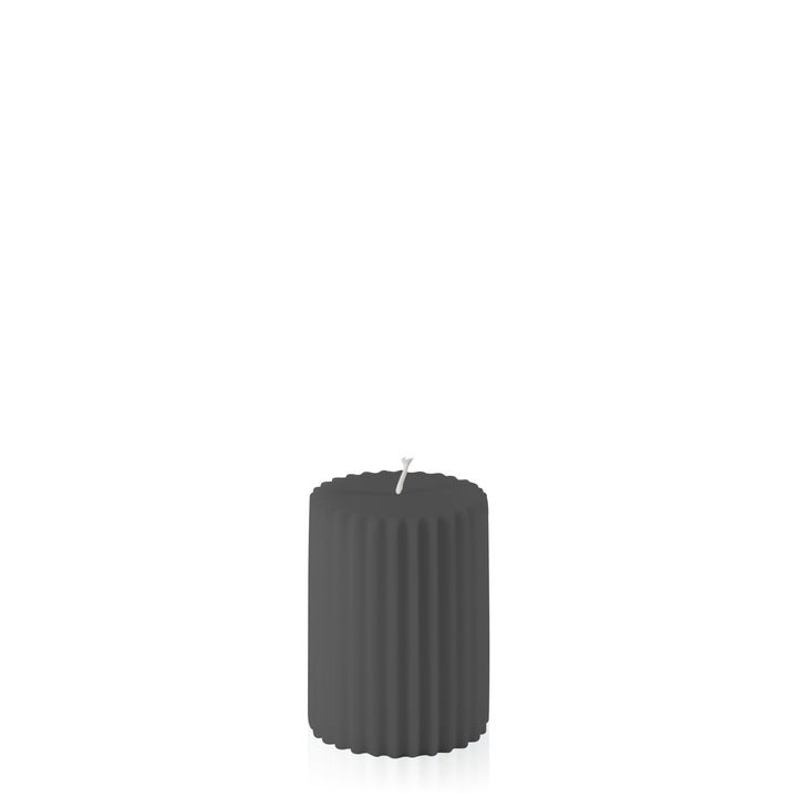 Black 7cm x 10cm Fluted Pillar Pack of 1