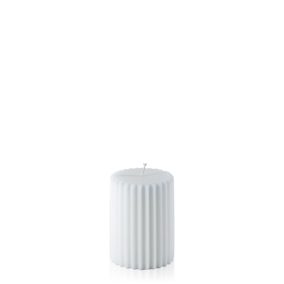 White 7cm x 10cm Fluted Pillar Pack of 1