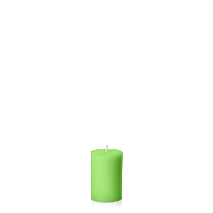 Lime 5cm x 7.5cm Slim Pillar Pack of 1