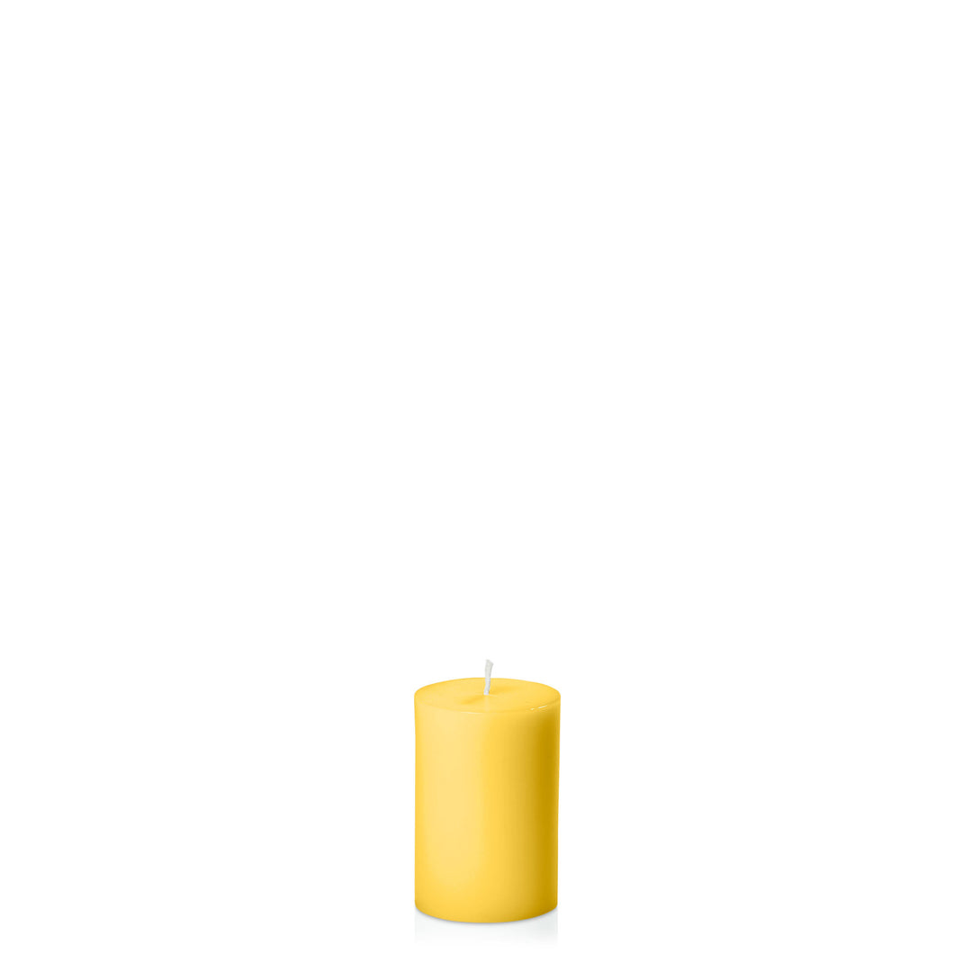 Yellow 5cm x 7.5cm Slim Pillar Pack of 1