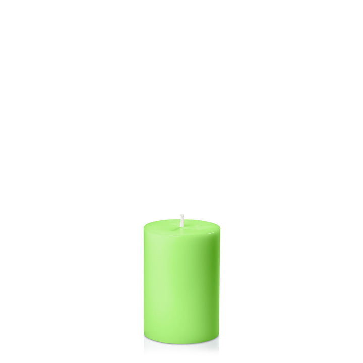 Lime 7cm x 10cm Pillar Pack of 1